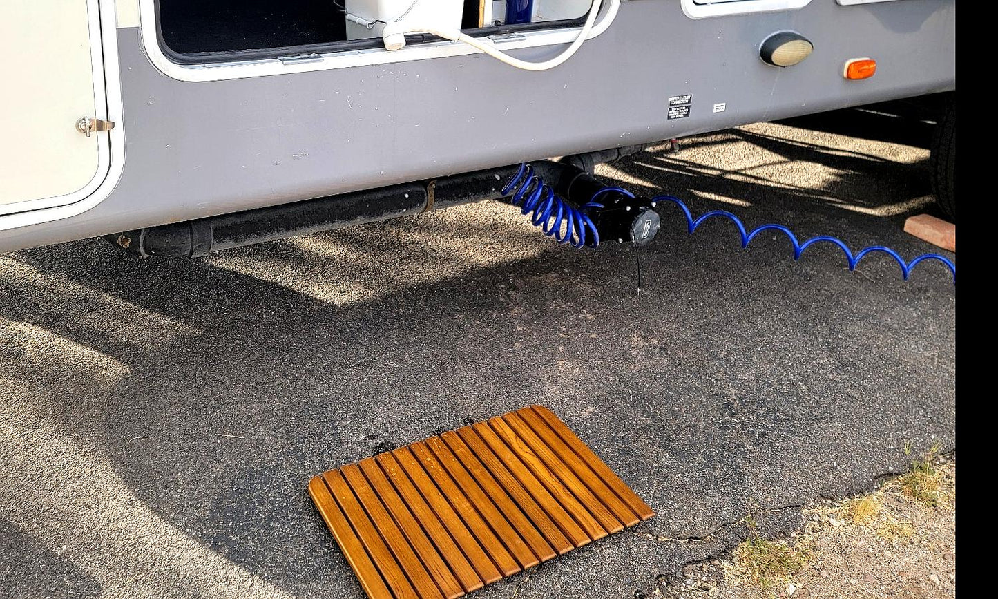 Teak shower mat with no slip lacquer finish 24"x16"