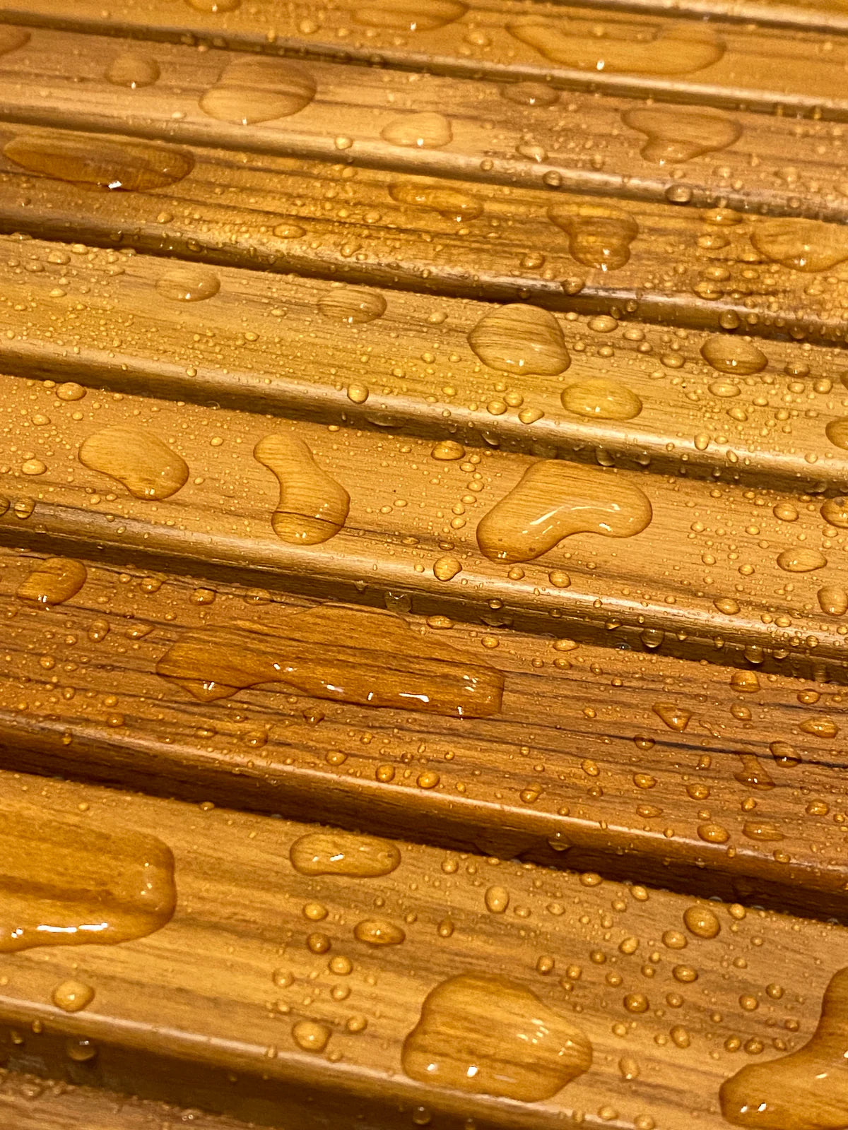 Premium Teak Shower Mat – 24x16 Indoor/Outdoor Bath Mat